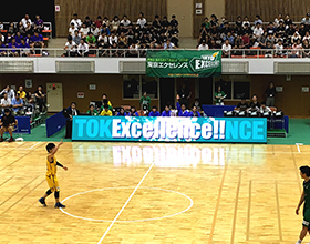 大画面で場内の空間を盛り上げる演出